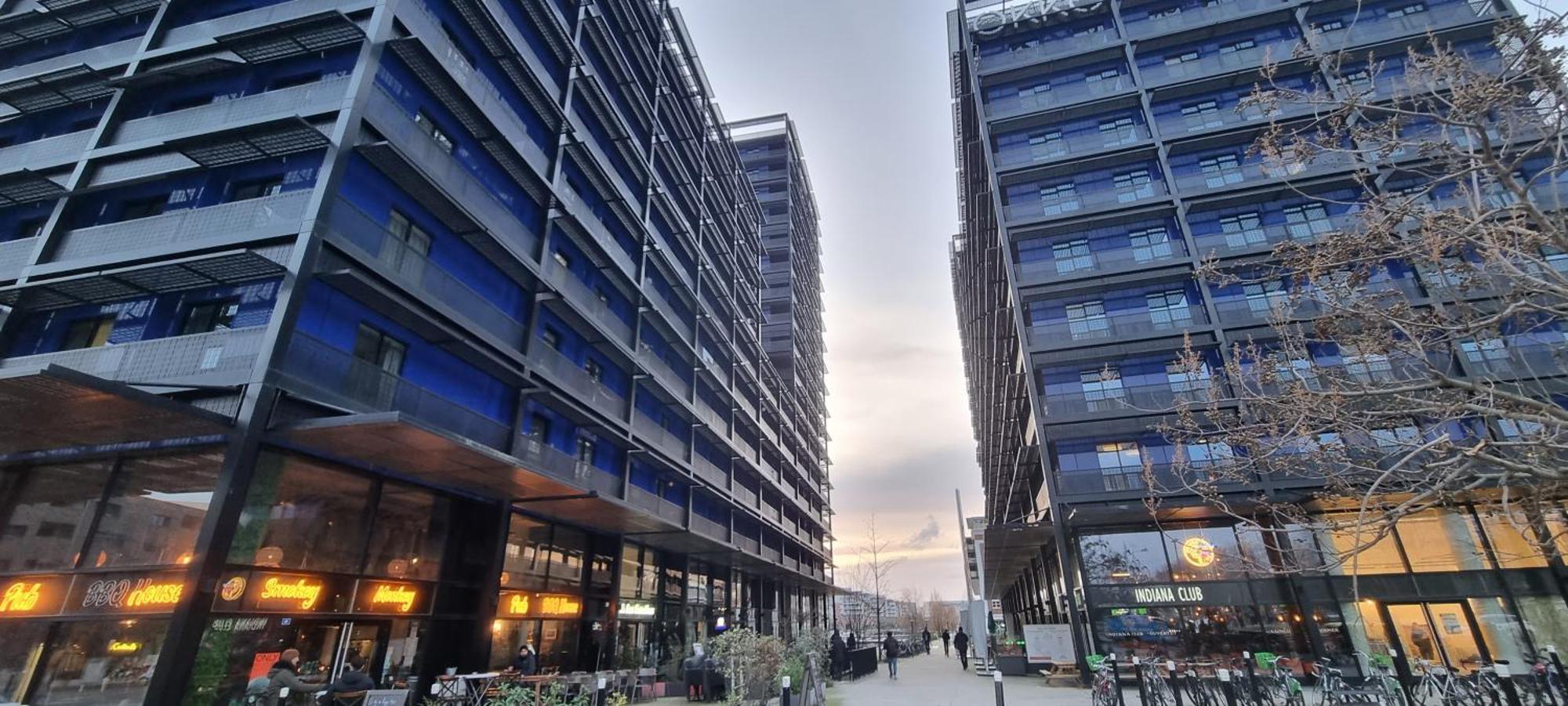 Bel Appartement Contemporain Avec Terrasse Climatisation Et Parking Payant En Option สตราสบูร์ก ภายนอก รูปภาพ